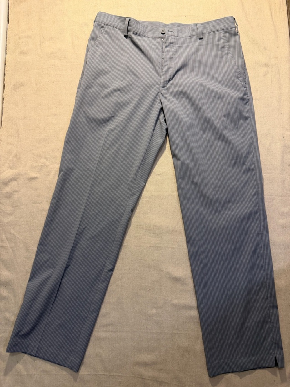 Nike Golf Dri-FIT Standard Fit Gray Pin Stripe Men's Pants 35 X 32 Golf Pants